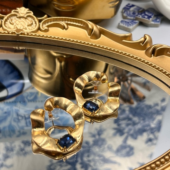 🆕 OSCAR DE LA RENTA 🧿 NWOT Gold Sculptural Stone "O" Shaped Hoops - Picture 14 of 14